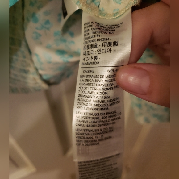 Levi's Women's Long Sleeve Statement Blouse - Picture 5 of 10